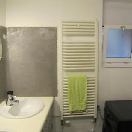 Maison de village dans une rue calme Ax-les-Thermes Extérieur photo